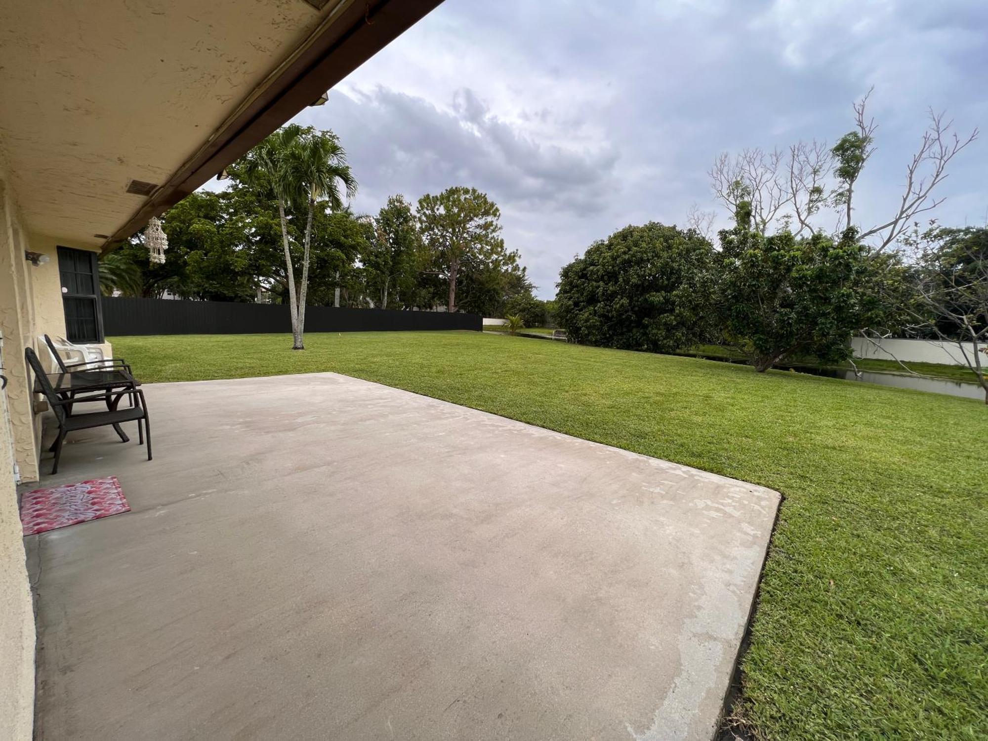 Entire Single Family Home 3 Bed 2 Bath In Water Front Big Cozy Back Yard View Coconut Buitenkant foto