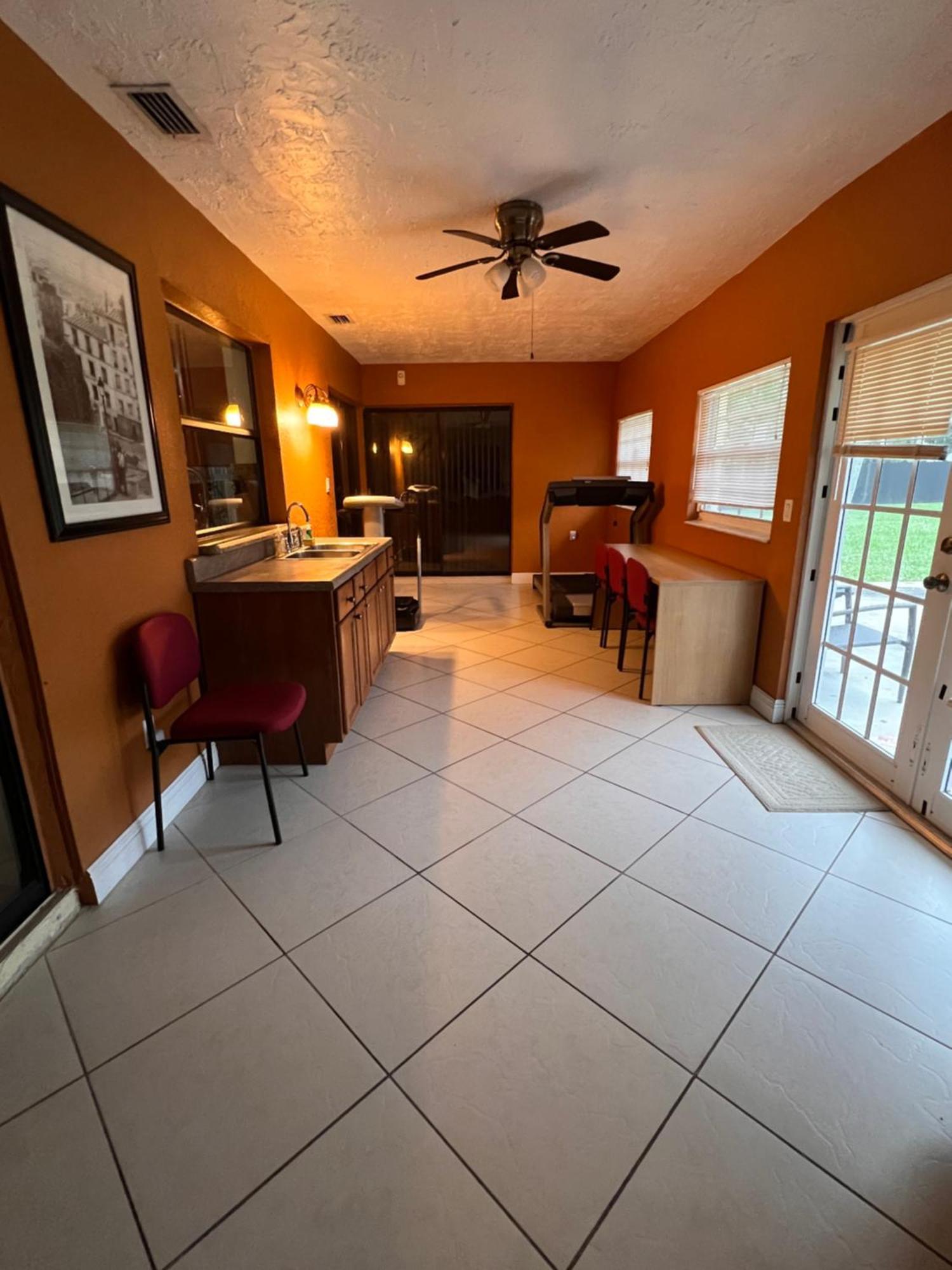 Entire Single Family Home 3 Bed 2 Bath In Water Front Big Cozy Back Yard View Coconut Buitenkant foto